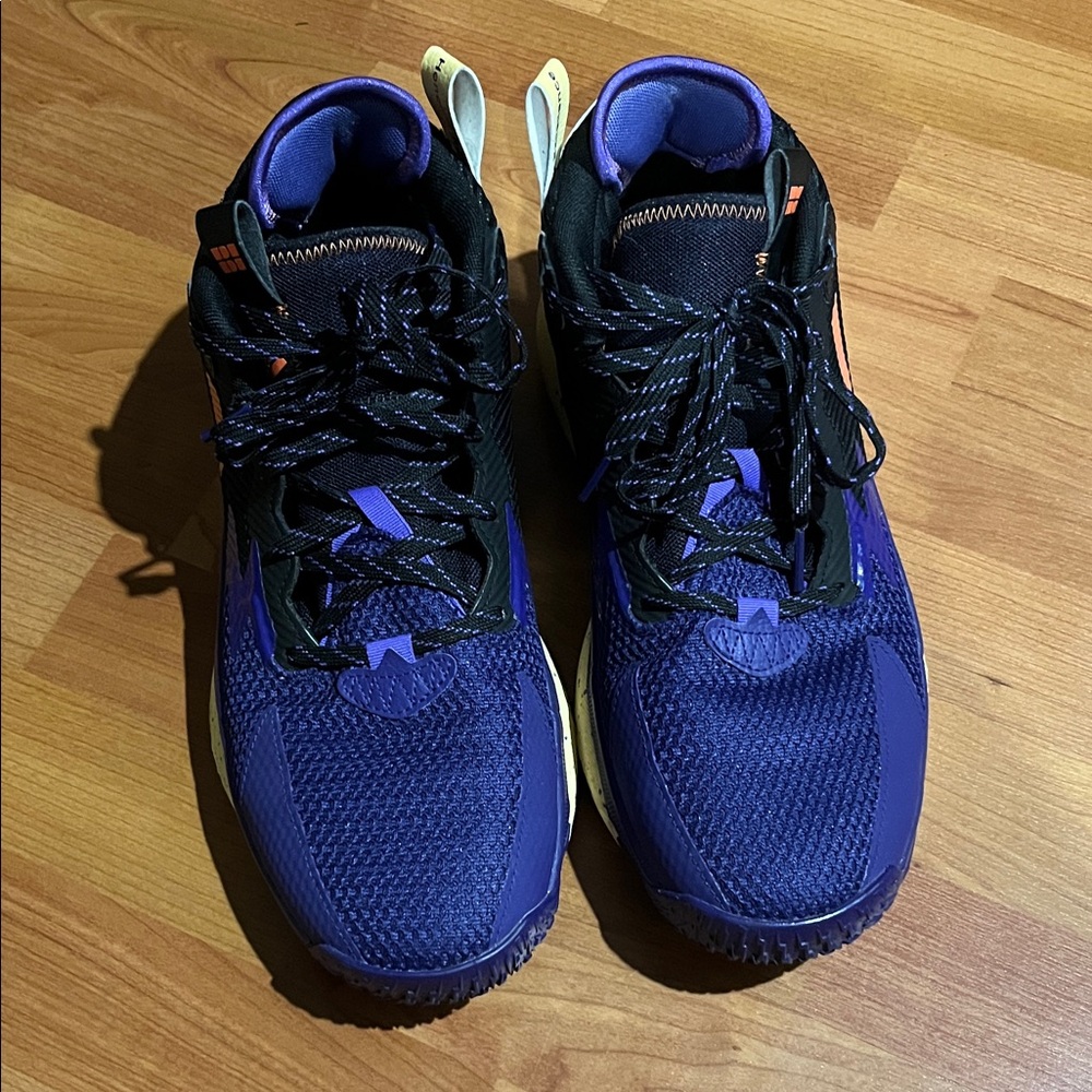 adidas Damian Lillard Dame 8 Black Excellence